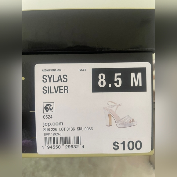 I.Miller Sophisticated Silver High Heel Sandals - Picture 9 of 10